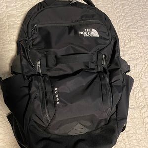 Northface Surge Backpack (black)